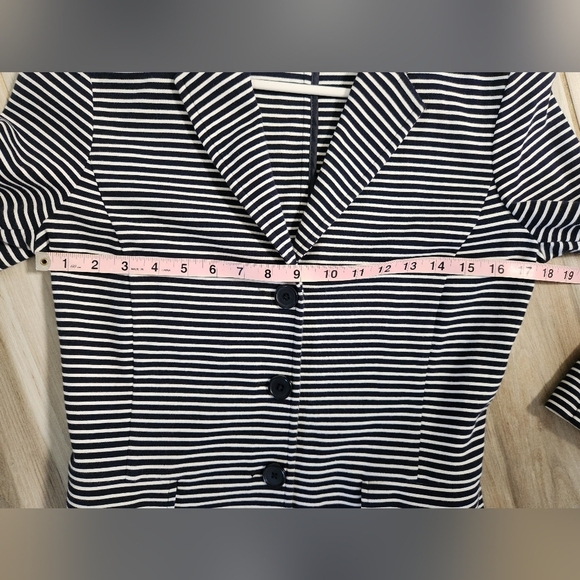 Talbots Striped Blazer Size Small - Picture 10 of 11